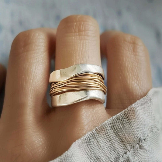 Two-Tone Golden Thread Ring