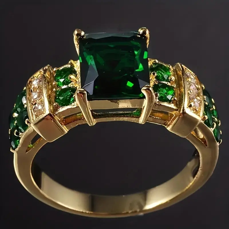 Emerald-Green Statement Gold Ring – view 4