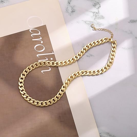 Chunky Curb Chain Gold Necklace – view 2