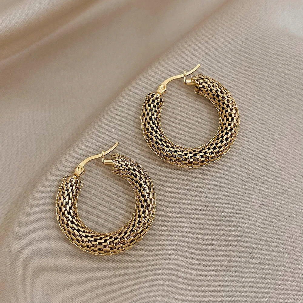 Woven Gold Hoop Earrings – view 2