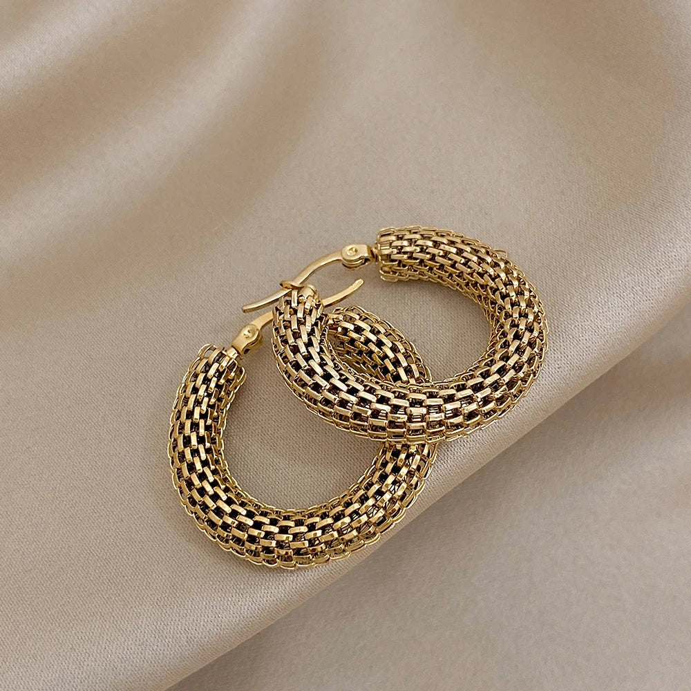 Woven Gold Hoop Earrings – view 3