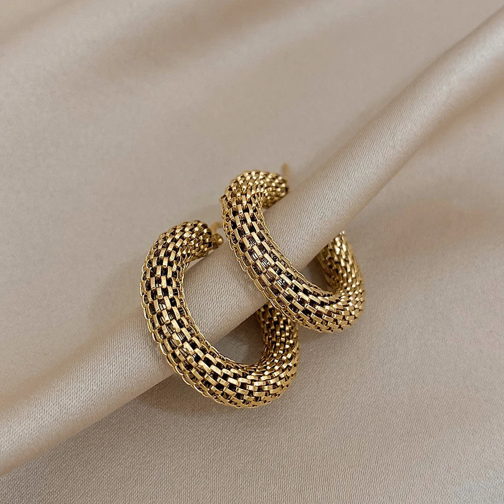 Woven Gold Hoop Earrings – view 4