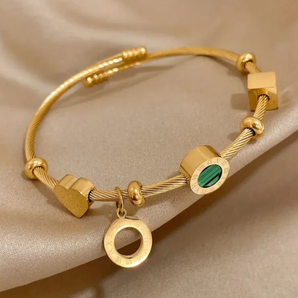 Emerald-Green Charm Gold Bangle – view 9