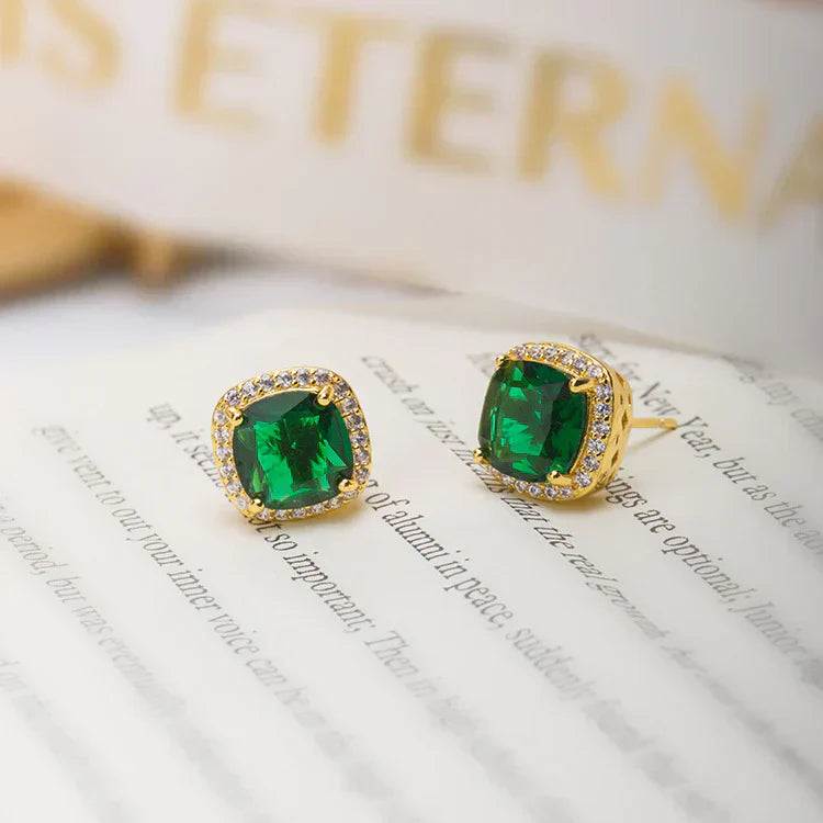 Emerald-Green Halo Gold Stud Earrings – view 3