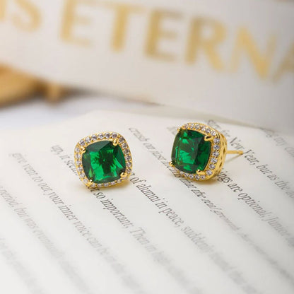 Emerald-Green Halo Gold Stud Earrings – view 4