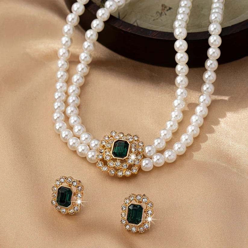 Emerald-Green Pearl Necklace Set – view 2