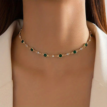 Emerald-Green Station Gold Necklace – view 5