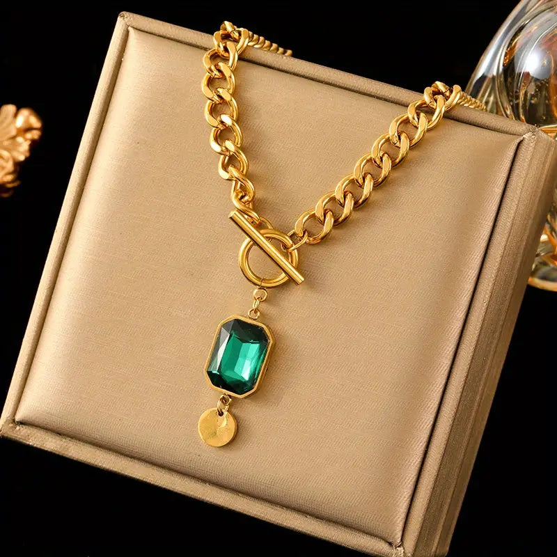 Emerald-Green Toggle Gold Necklace