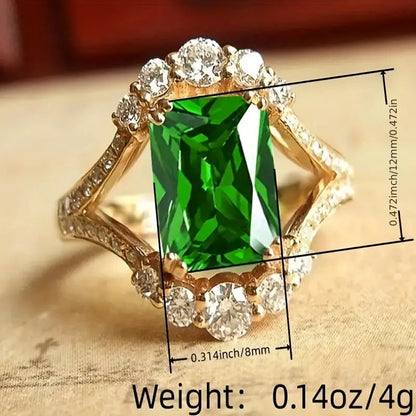 Emerald-Green Vintage Cocktail Gold Ring – view 3