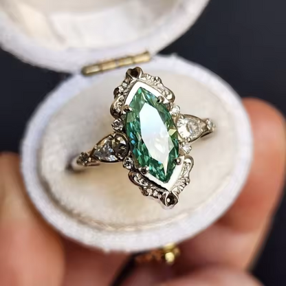 Green Marquise Vintage Silver Ring – view 4