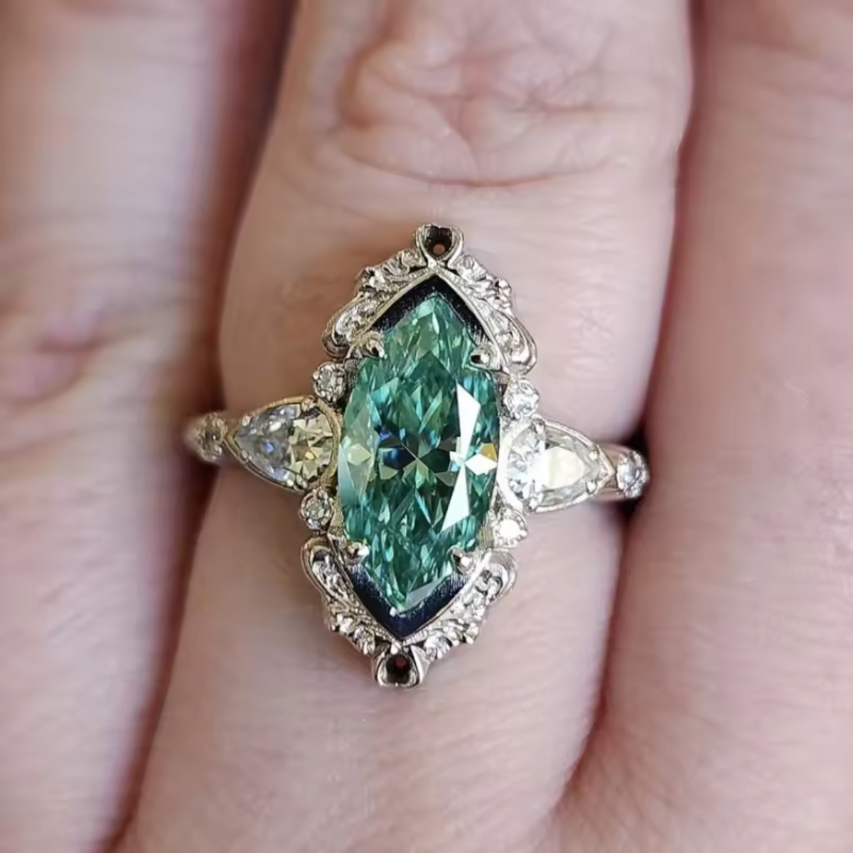 Green Marquise Vintage Silver Ring – view 6