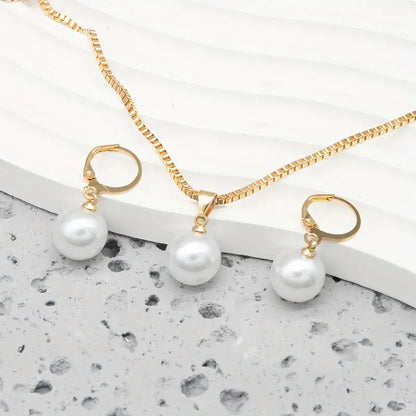 Pearl Pendant Gold Necklace Set