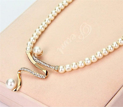 Pearl Ribbon Gold Necklace Set – view 3