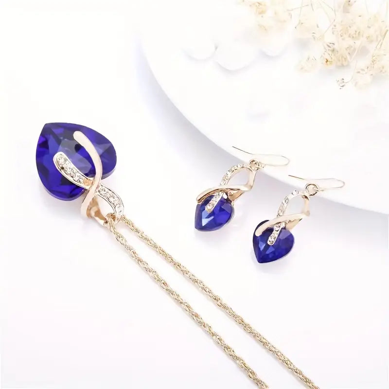 Sapphire-Blue Heart Gold Jewelry Set – view 3