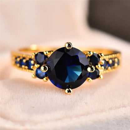 Sapphire-Blue Round Cluster Gold Ring