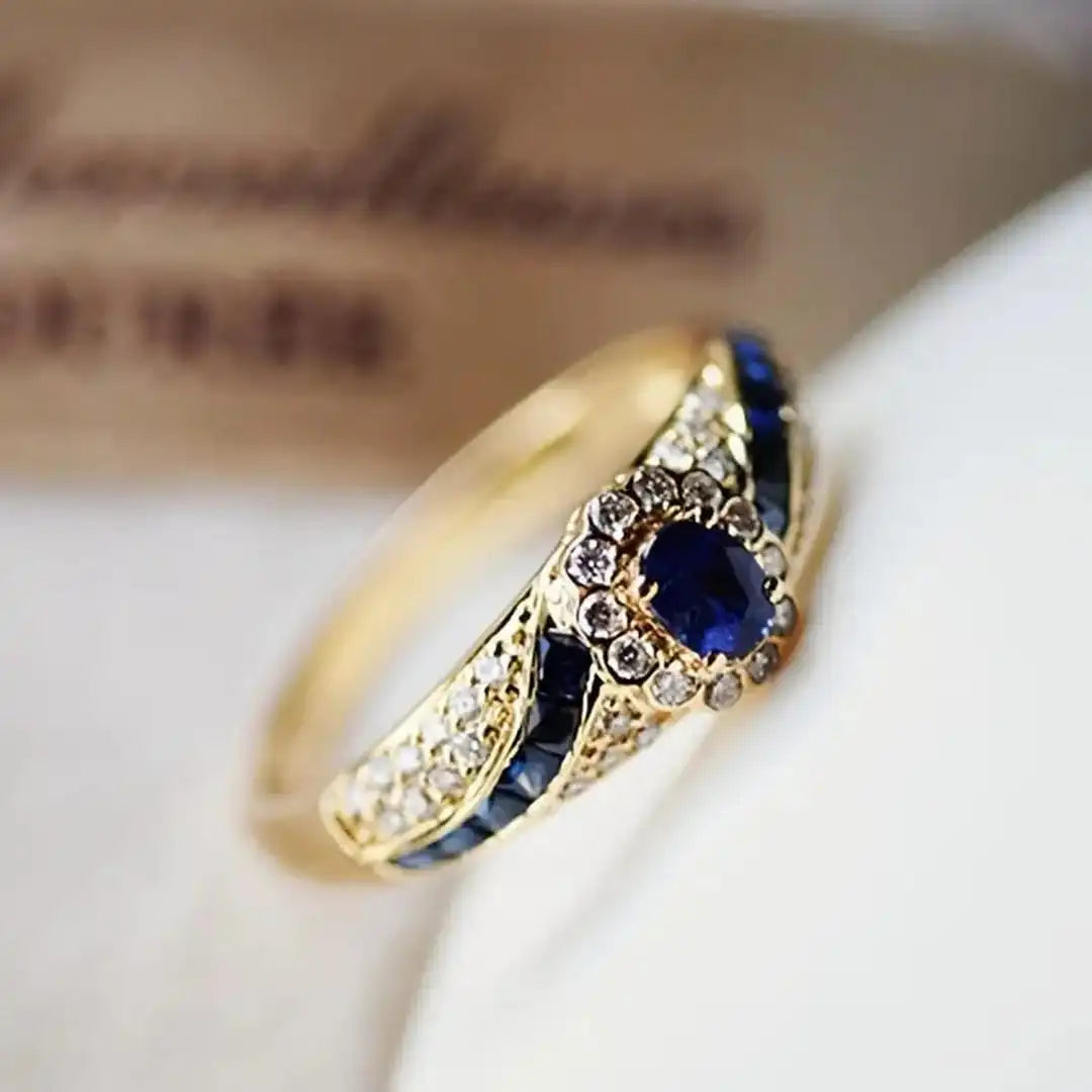 Sapphire-Blue Swirl Halo Gold Ring – view 3