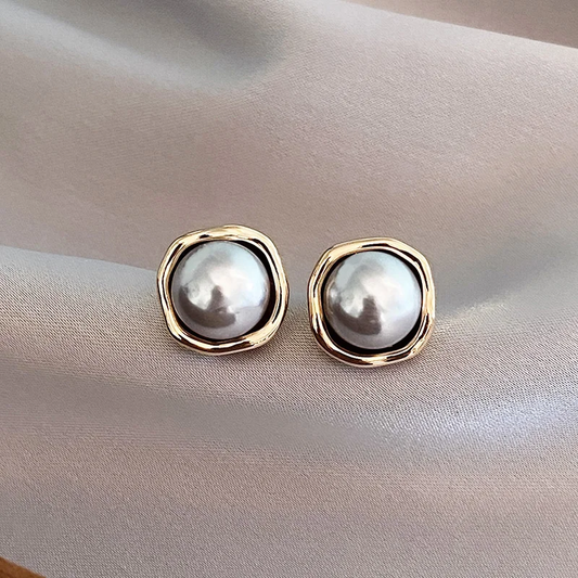 Pearl Square Stud Earrings